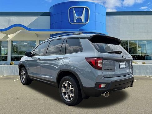 Used 2023 Honda Passport TrailSport image 4