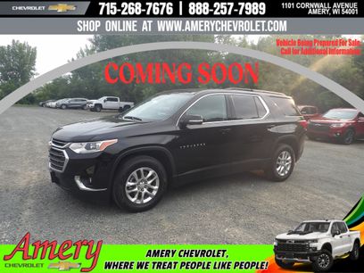 Used 2021 Chevrolet Traverse LT