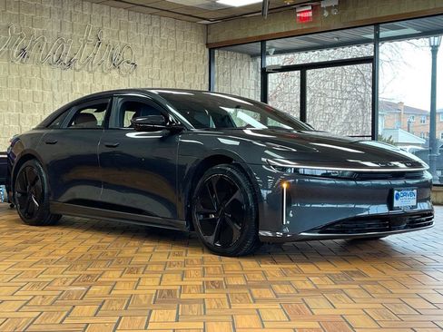 Used 2024 Lucid Air Touring image 8
