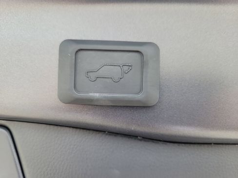Certified 2024 Toyota RAV4 XLE w/ Convenience Package AWD/4WD image 10