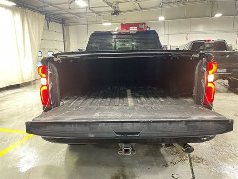 Used 2020 Chevrolet Silverado 2500 High Country w/ LPO, Dark Essentials Package image 22