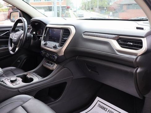 Used 2023 GMC Acadia Denali w/ Black Diamond Edition AWD/4WD image 8