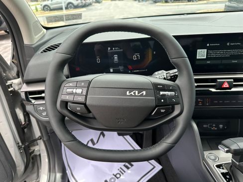 New 2026 Kia Sportage EX AWD/4WD image 32