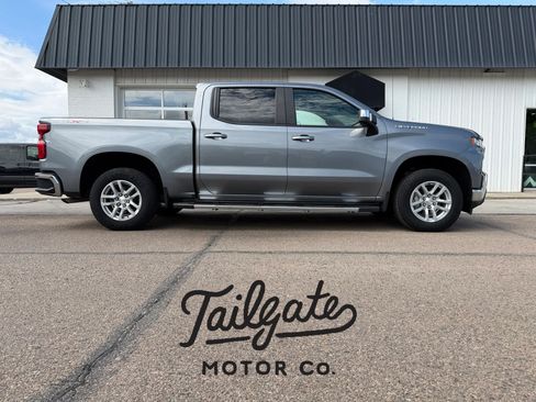 Used 2021 Chevrolet Silverado 1500 LT w/ Max Trailering Package AWD/4WD image 1
