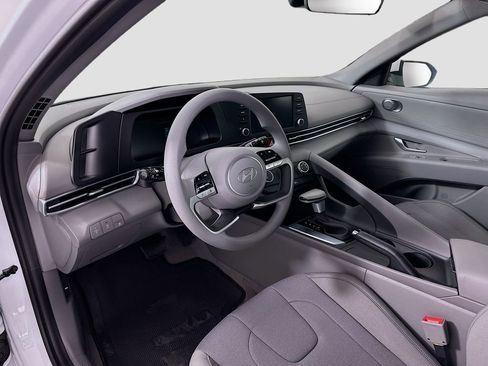 New 2026 Hyundai Elantra SE w/ Cargo Package image 9