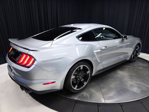 Used 2019 Ford Mustang GT Premium w/ Equipment Group 401A RWD image 44