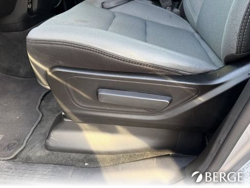 Used 2023 RAM 1500 Big Horn AWD/4WD image 18