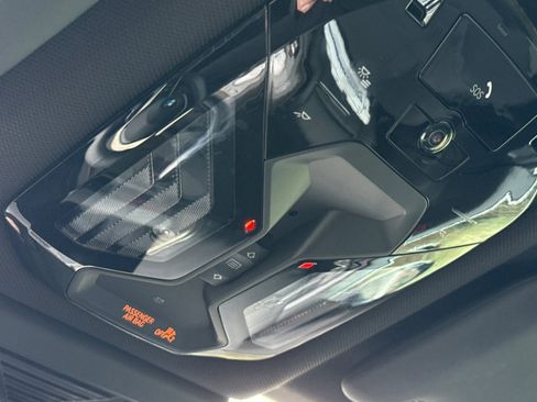 Used 2025 BMW X3 xDrive30i w/ Premium Package image 22