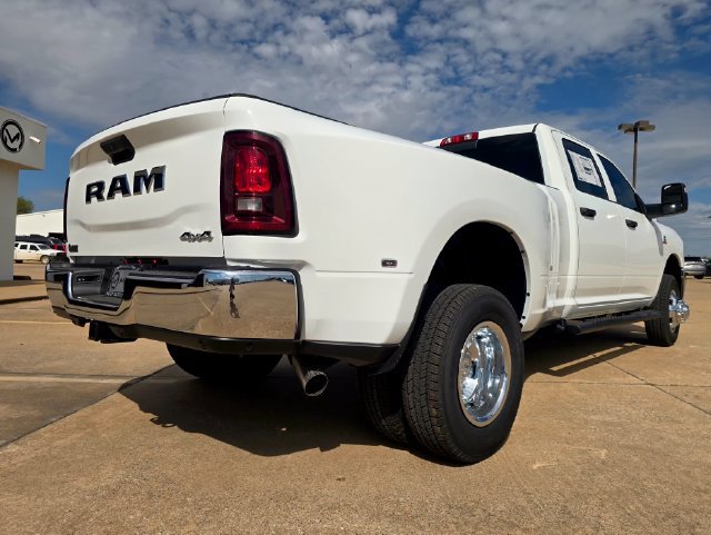 New 2027 RAM 3500 Tradesman AWD/4WD image 14
