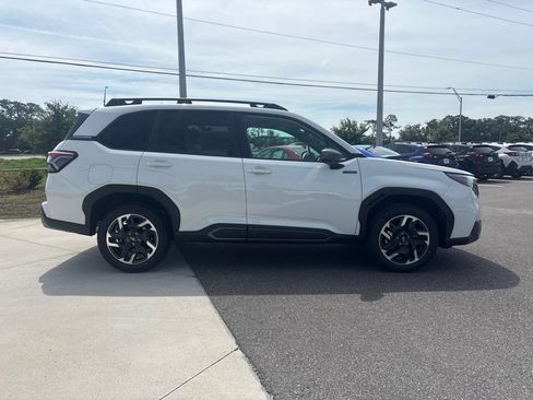 New 2026 Subaru Forester Premium AWD/4WD image 4