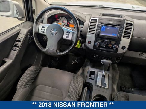 Used 2018 Nissan Frontier PRO-4X image 19