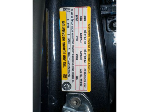 Used 2025 Tesla Model 3 Performance AWD/4WD image 28