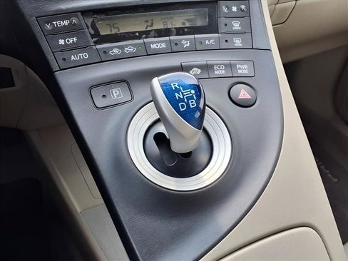 Used 2011 Toyota Prius Two image 17