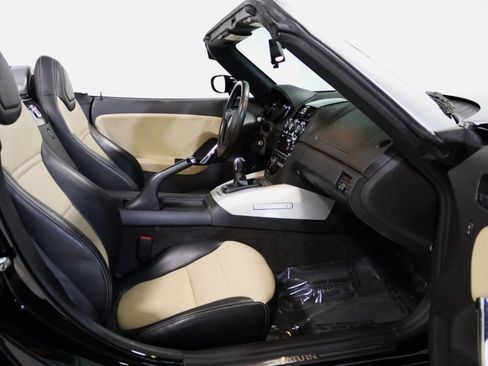 Used 2007 Saturn Sky w/ Premium Trim Pkg image 48