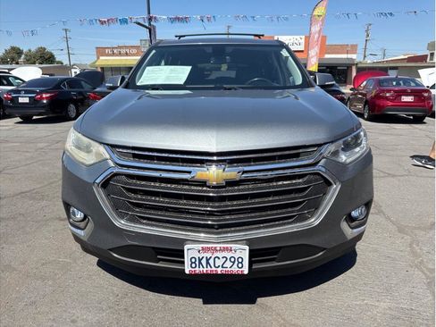 Used 2019 Chevrolet Traverse LT w/ LT Premium Package FWD image 23