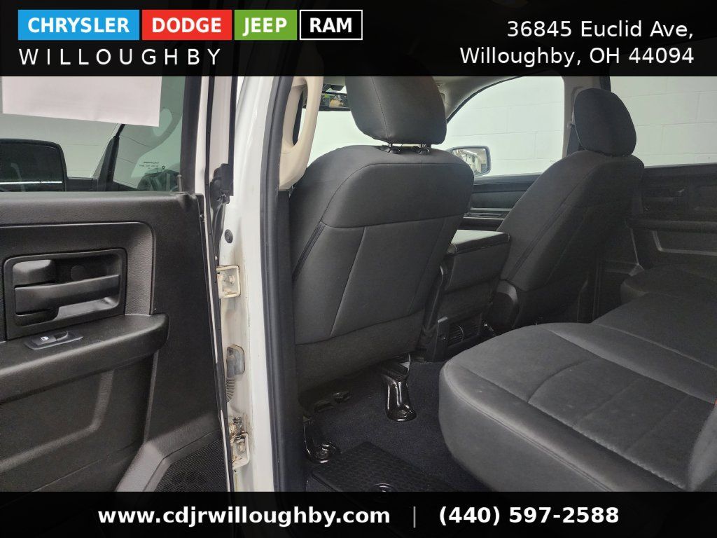 Used 2019 RAM 1500 Express w/ Wheel & Sound Group AWD/4WD image 25
