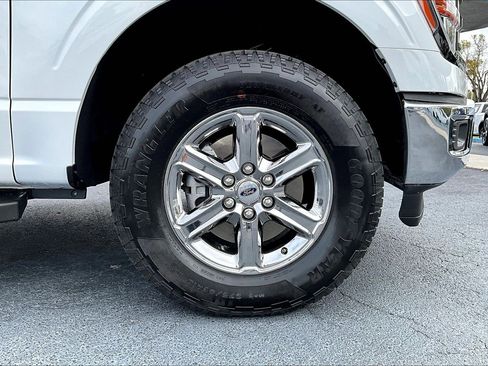 Used 2025 Ford F150 XLT w/ Equipment Group 301A Standard image 9