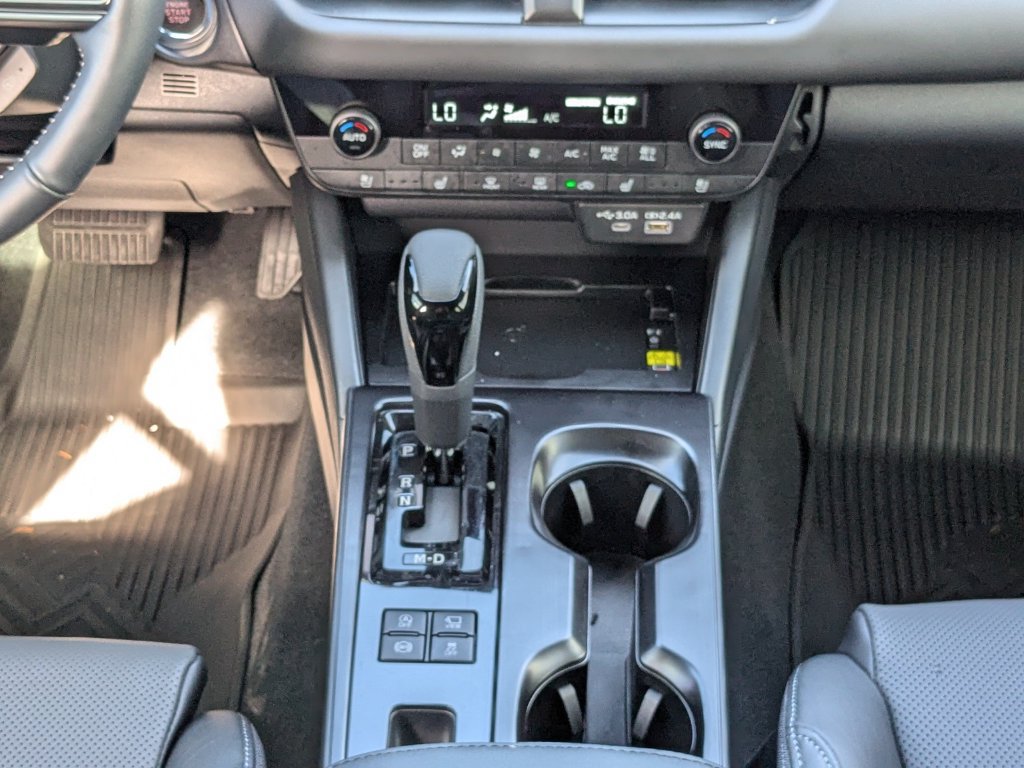 Certified 2026 Subaru Outback Touring AWD/4WD image 18