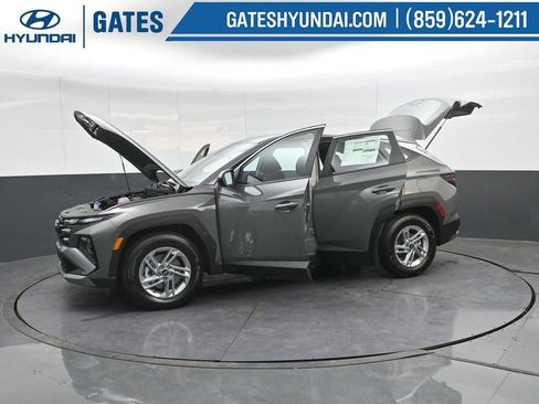 New 2026 Hyundai Tucson SE image 49