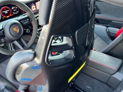 Used 2022 Porsche 911 GT3 RWD image 18