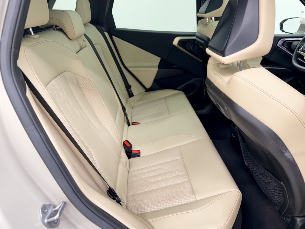 Certified 2025 BMW X3 xDrive30i w/ Premium Package AWD/4WD image 29