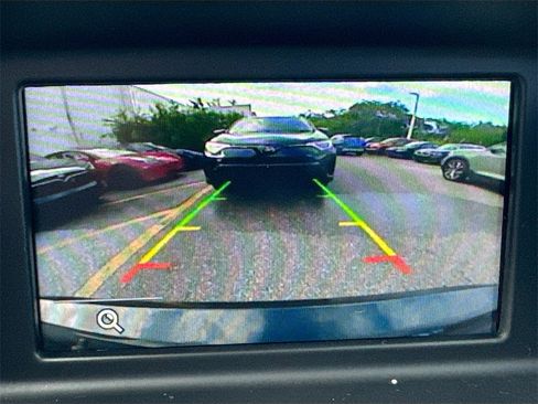 Used 2018 Ford Fiesta SE image 14