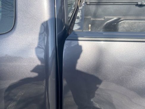 Used 2016 Toyota Tacoma SR w/ SR Convenience Package image 6