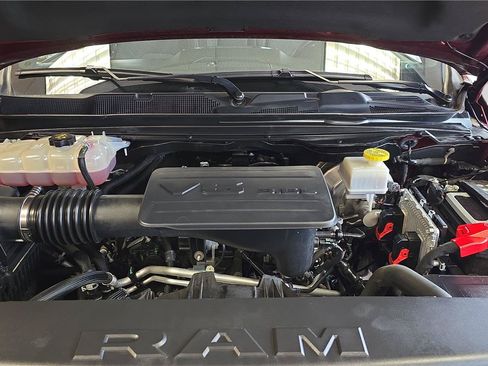 Used 2023 RAM 1500 Big Horn AWD/4WD image 28