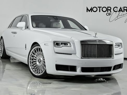 Used 2019 Rolls-Royce Ghost Extended Wheelbase image 1