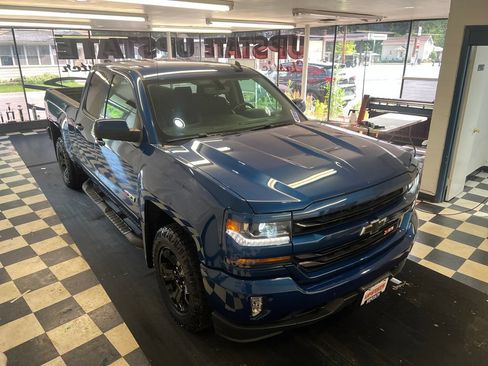 Used 2019 Chevrolet Silverado 1500 LT w/ All Star Edition AWD/4WD image 16