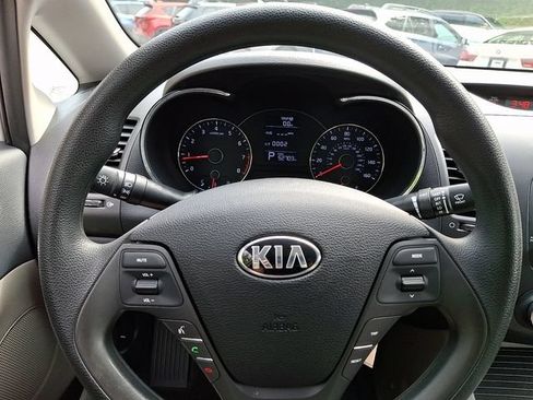 Used 2015 Kia Forte LX FWD image 23