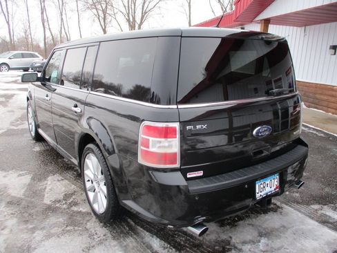 Used 2011 Ford Flex SEL w/ Rapid Spec Order Code image 6