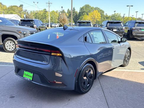 New 2026 Toyota Prius LE image 5