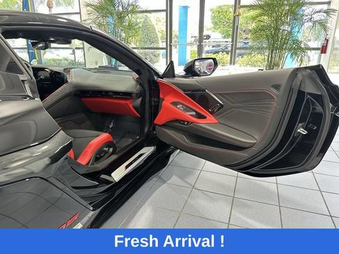 Used 2025 Chevrolet Corvette Z06 w/ Stealth Interior Trim Package RWD image 23