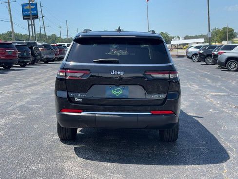 Used 2023 Jeep Grand Cherokee L Limited AWD/4WD image 4