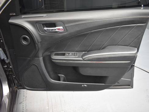 Used 2022 Dodge Charger SRT Hellcat w/ Harman/Kardon Audio Group image 6