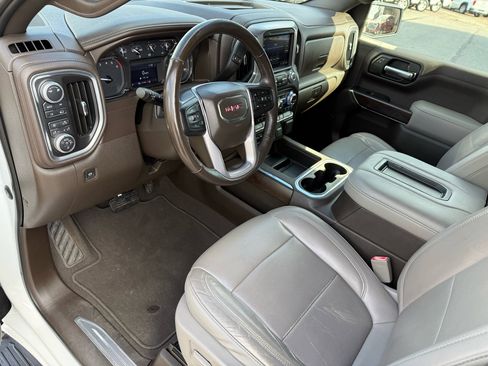 Used 2019 GMC Sierra 1500 SLT w/ SLT Premium Package image 13