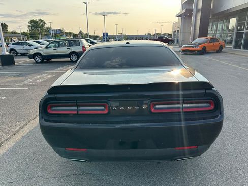 Used 2022 Dodge Challenger GT RWD image 4