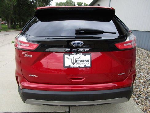 Used 2023 Ford Edge SEL w/ Convenience Package AWD/4WD image 6
