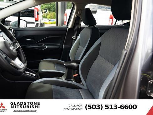 Used 2024 Nissan Versa SV FWD image 17