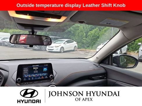 Used 2022 Nissan Sentra SR w/ SR Premium Package FWD image 14