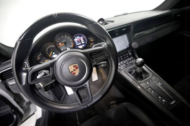 Used 2018 Porsche 911 GT3 RWD image 7
