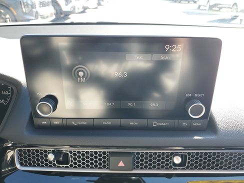 Used 2022 Honda Civic Sport image 31