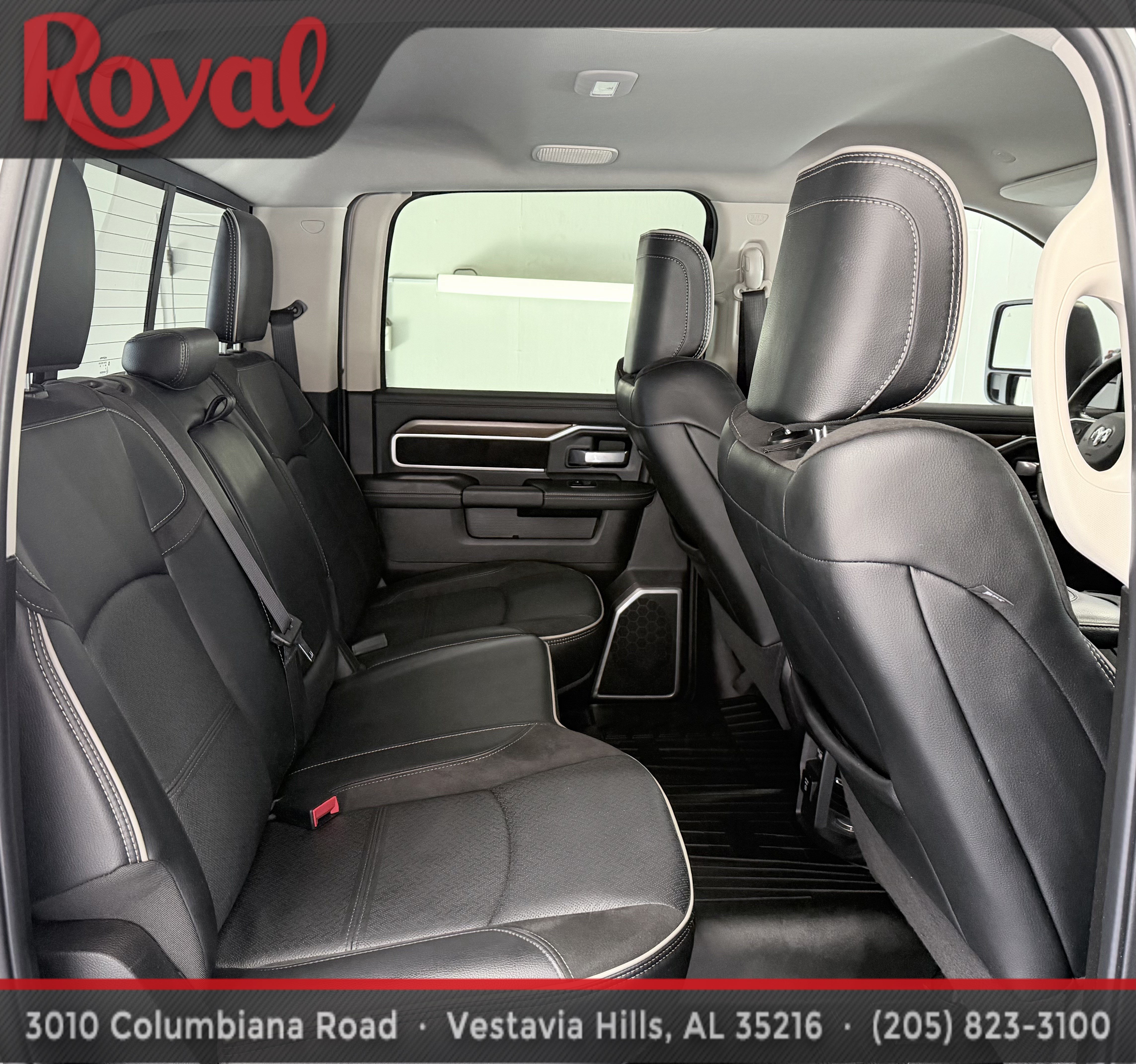 Used 2024 RAM 2500 Laramie AWD/4WD image 17