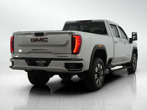 Used 2024 GMC Sierra 2500 Denali w/ Technology Package image 6