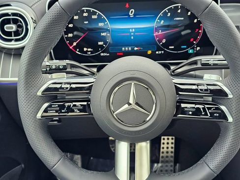 New 2026 Mercedes-Benz GLC 300 4MATIC image 30