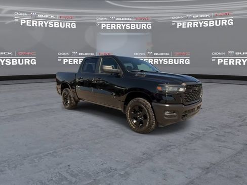 Used 2025 RAM 1500 Warlock AWD/4WD image 2