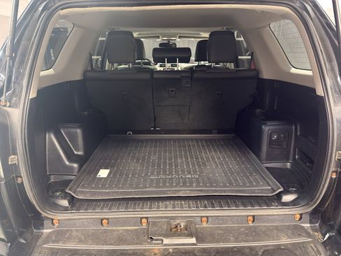 Used 2018 Toyota 4Runner SR5 Premium AWD/4WD image 31