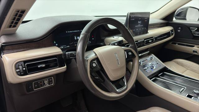 Used 2020 Lincoln Aviator Reserve w/ Equipment Group 201A AWD/4WD image 22