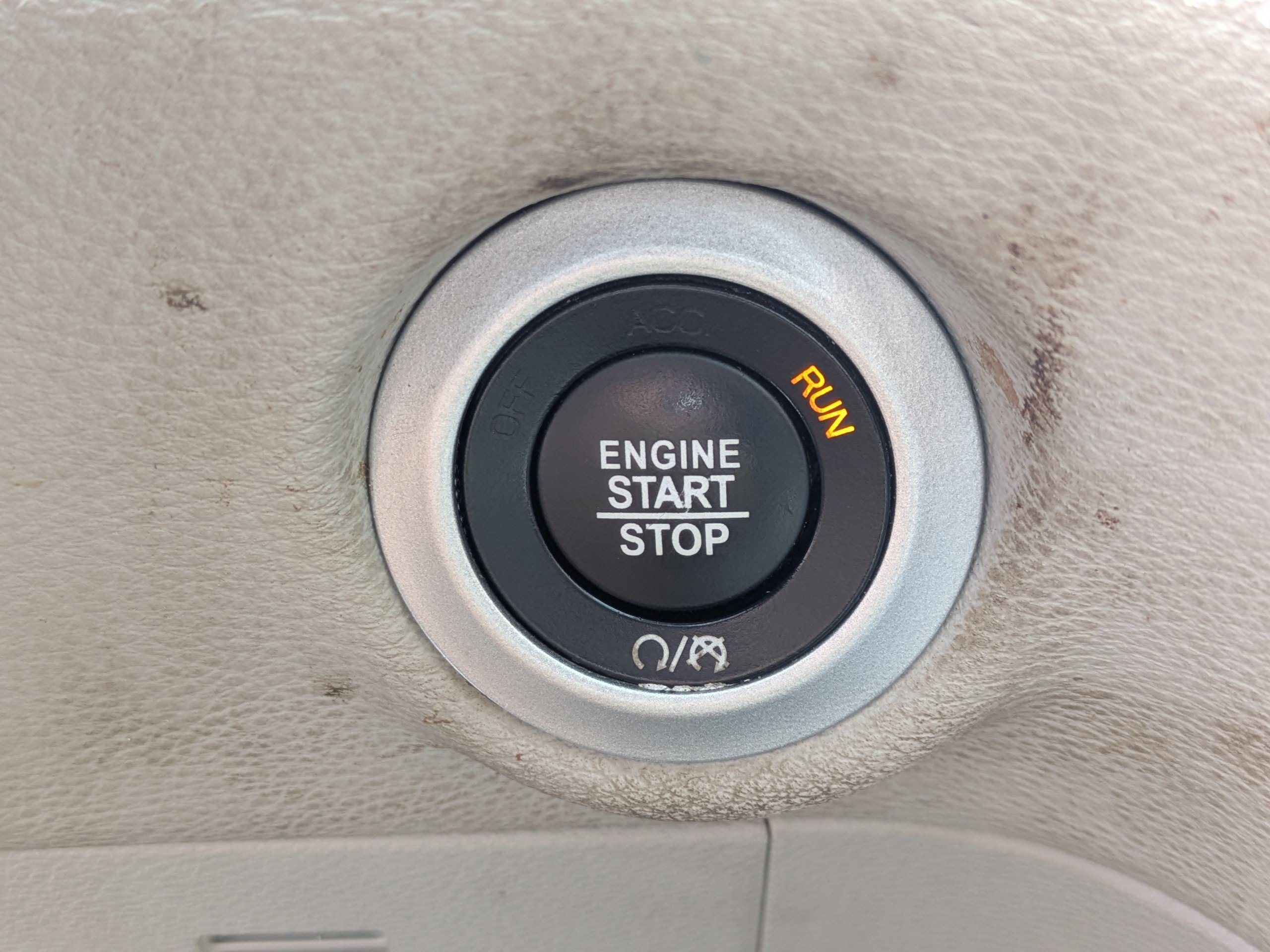 Used 2019 Chrysler Pacifica Limited FWD image 26